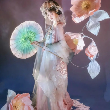 汉服女春樱原创唐制齐胸儒裙日常刺绣大袖超仙汉元素女套装春秋款