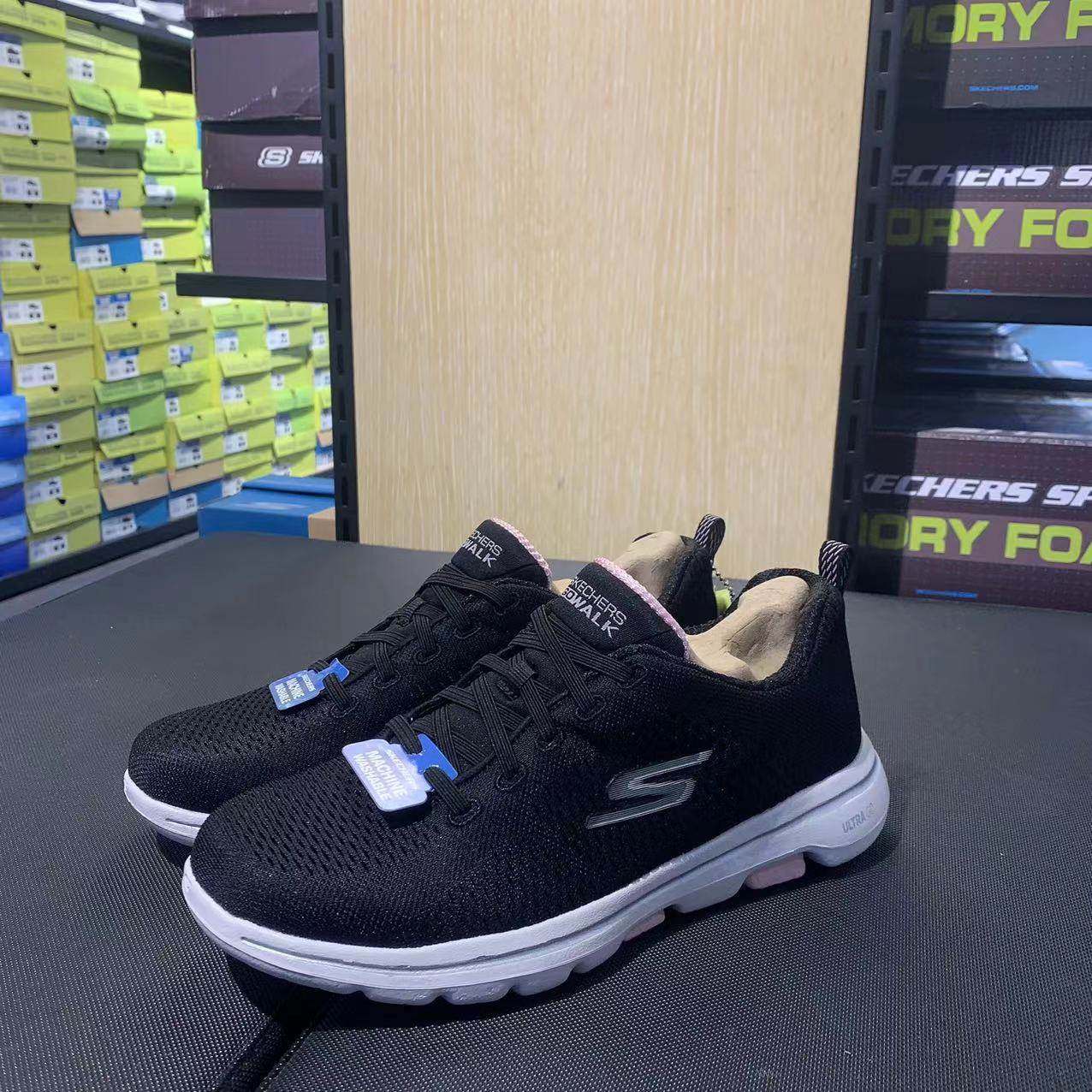 Skechers斯凯奇女鞋春季新品休闲运动软底低帮一脚蹬健步鞋124242