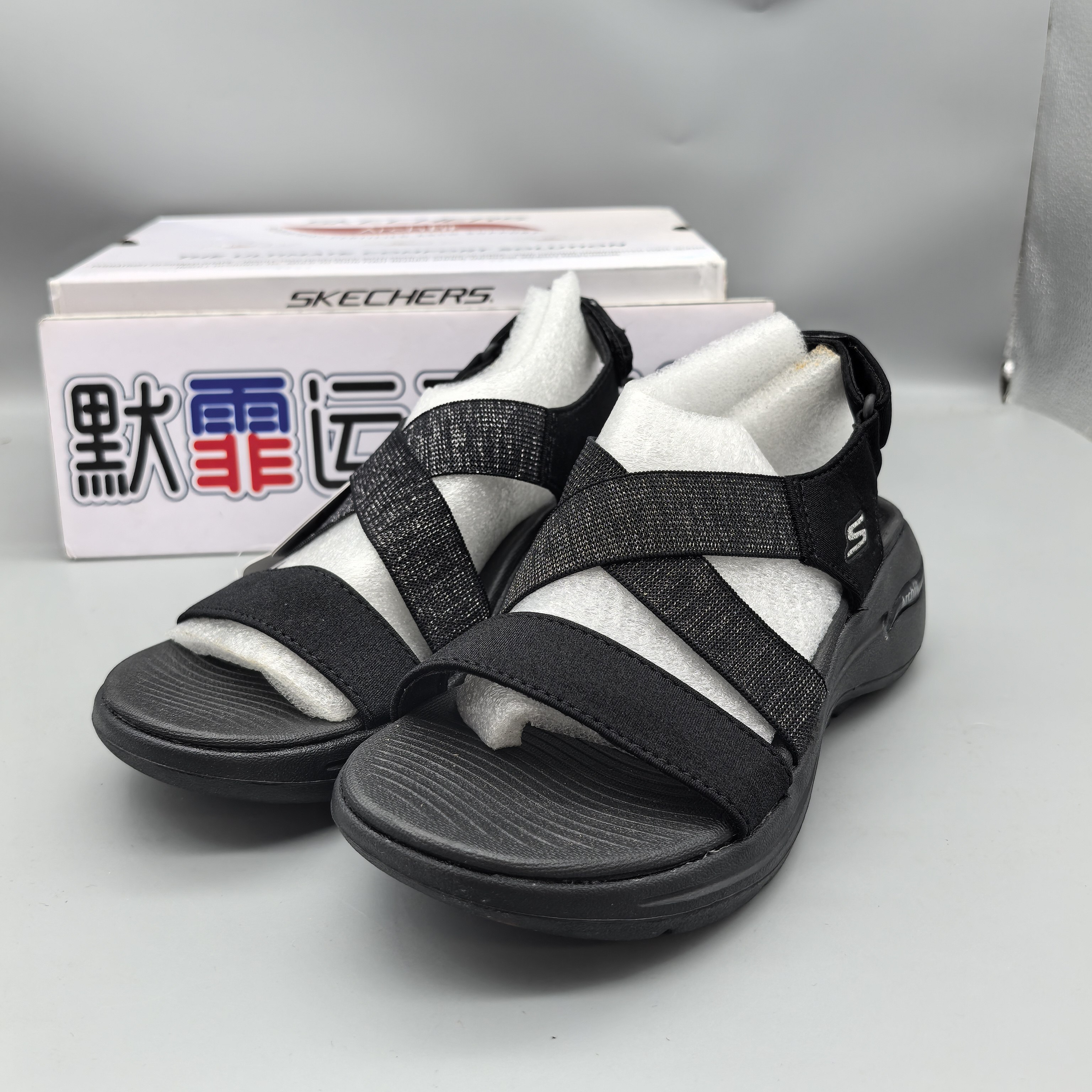 Skechers斯凯奇夏季女鞋舒适透气超轻凉鞋140226