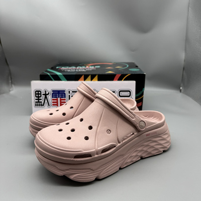 Skechers斯凯奇夏季新款女子休闲通勤泡泡鞋休闲洞洞鞋凉鞋111127