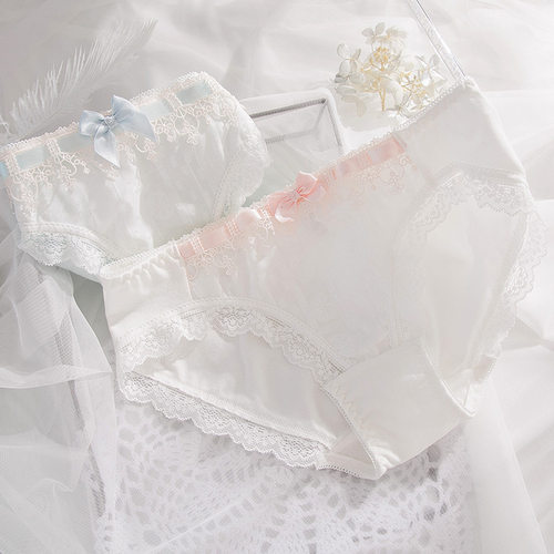 12.21上新日系缎面提花舒适女士纯棉内裤精致刺绣蕾丝性感内裤