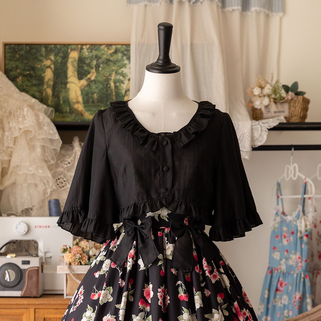 洛丽塔汉洋折衷披肩开衫上衣