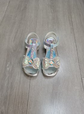 断码清仓特价顽皮弹童鞋夏女童小高跟鞋女孩公主凉鞋水钻蝴蝶结蓝