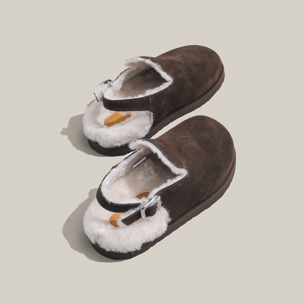 一脚蹬休闲外穿复古英伦风勃肯鞋女百搭2025冬季皮毛一体半拖鞋