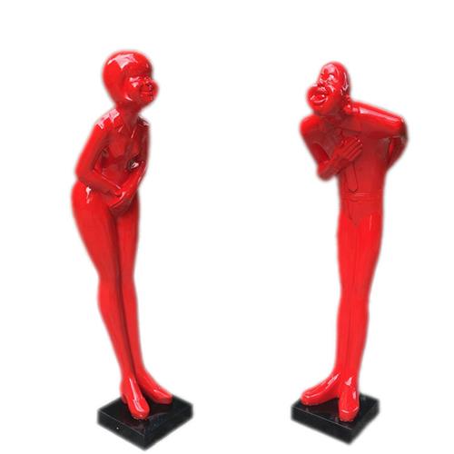 厂家新品大酒店大堂餐饮卖场装饰品弯腰鞠躬笑脸人玻璃钢人物雕塑