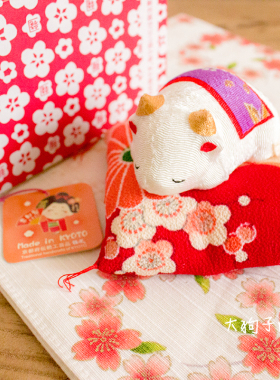 日本制进口龙虎作牛牛摆件好梦晚安牛送礼睡眠平安健康礼物可爱