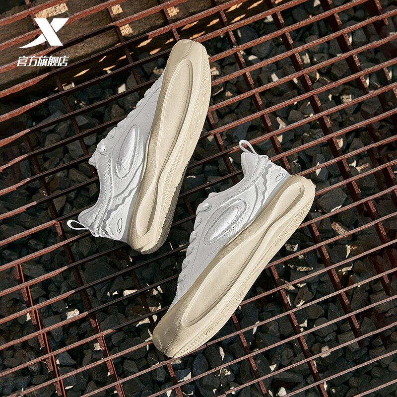 特步星陨帆布鞋|情侣板鞋2026夏季新款厚底休闲鞋女鞋运动鞋男鞋