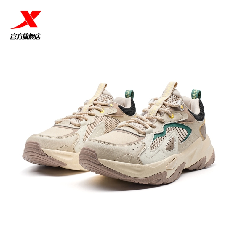 特步岚3.0休闲鞋男2025秋季透气网面轻便户外鞋运动鞋复古老爹鞋