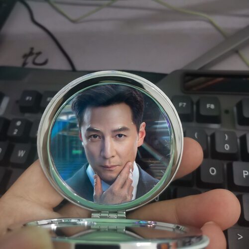 三角洲行动周边吴彦祖之镜双面折叠圆形镜子三角洲玩家珍藏品爆款