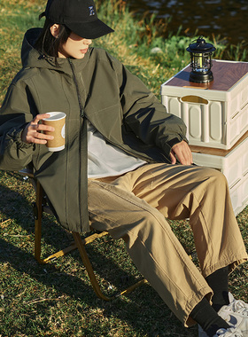 美式冲锋衣男军绿色连帽工装外套春秋季gorpcore户外登山运动夹克