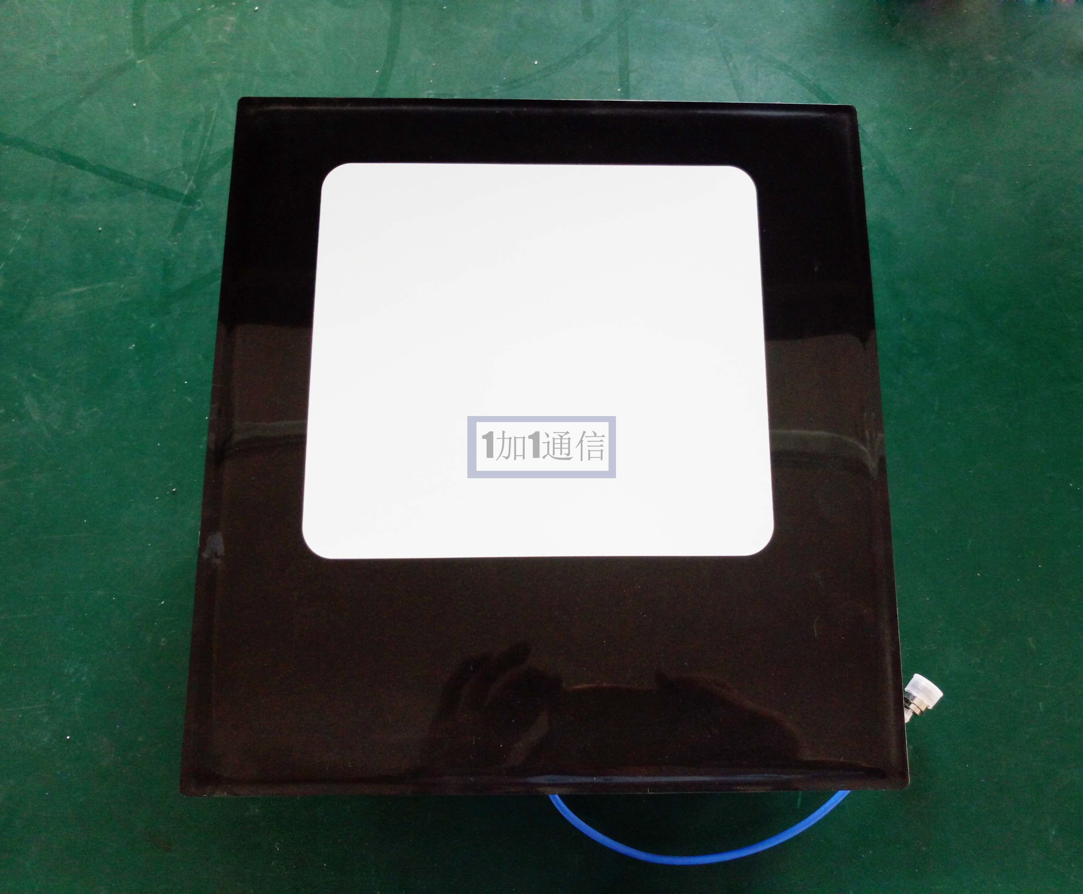 800-3800mhz 2ghz/3g/4g/5g超宽频单口小射灯型美化天线