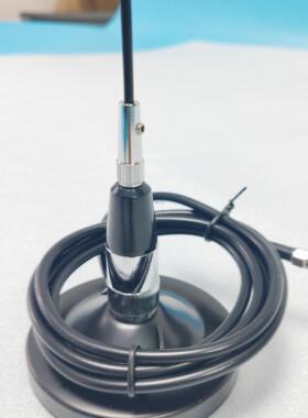 1420-1530MHz 3dBi可折叠车载吸盘天线