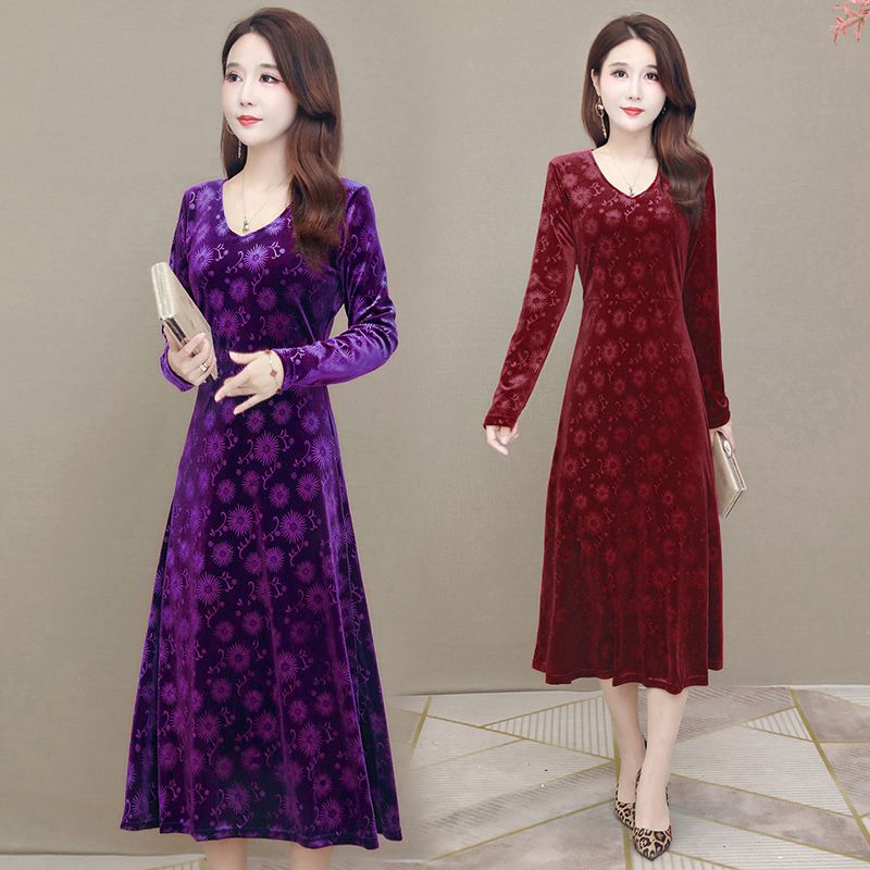 金丝绒V领连衣裙春季新款长裙时尚气质长袖女气质修身显瘦大摆裙