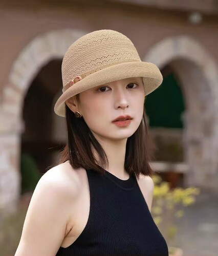 2026新款夏季草帽女花朵珍珠沙滩度假渔夫帽防晒遮阳帽韩版太阳帽