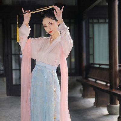 伊人 丨簪花阁汉服定制丨 宋制真丝浅交领襦裙套装春秋款日常