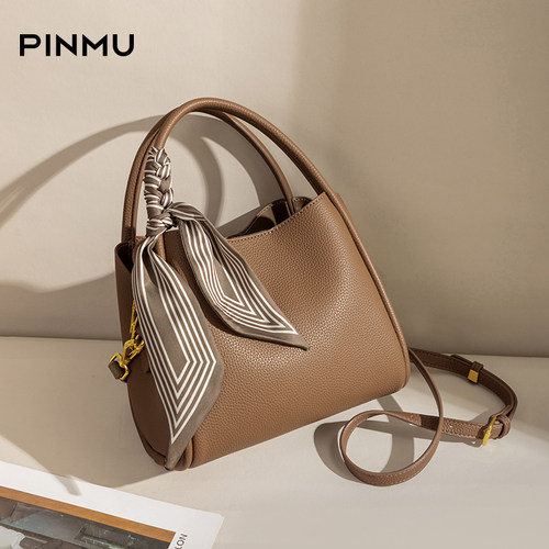 2025新款大气女士手提包水桶包女