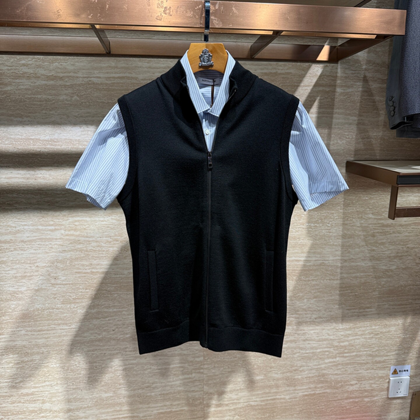 圣宝龙背心26专柜新款正品春秋男装V领山羊绒马甲外套SP448201