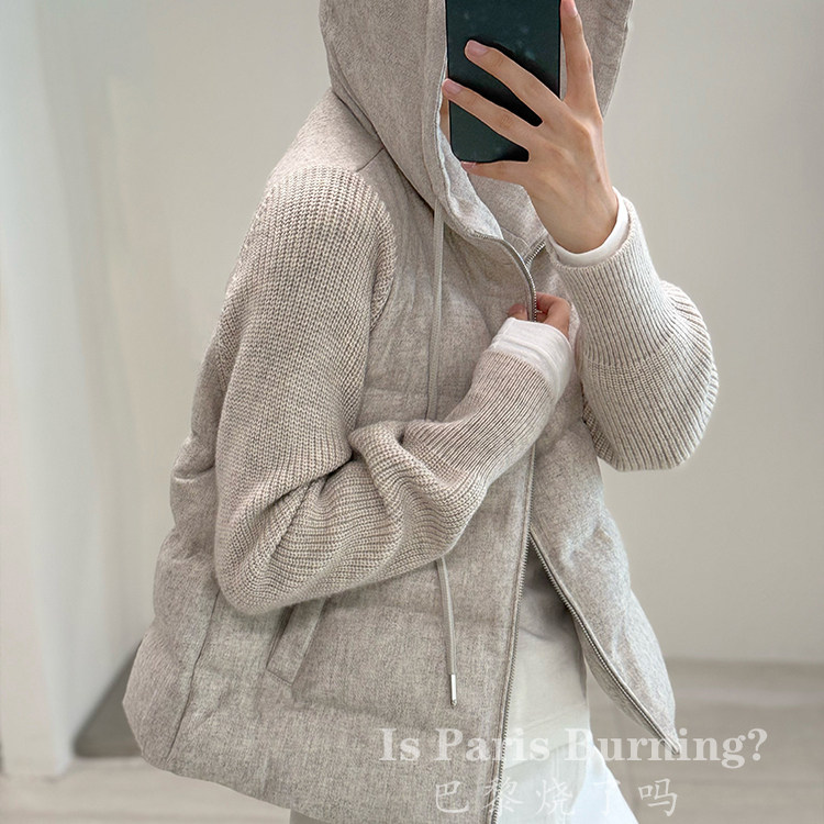 冬季简约气质拼接连帽针织袖保暖羽绒服外套女