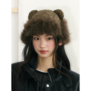 郭佐佐~小熊耳朵时髦豹纹两戴帽子雷锋帽女加绒保暖护耳渔夫帽冬