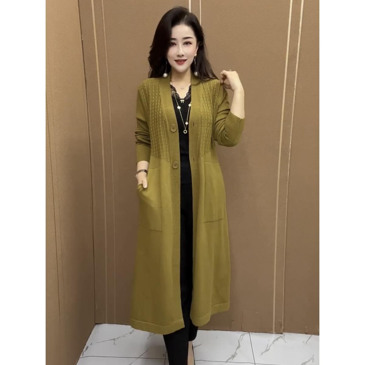 2025秋装新款休闲风女纽扣毛衣外套过膝大码中长款针织开衫大外套