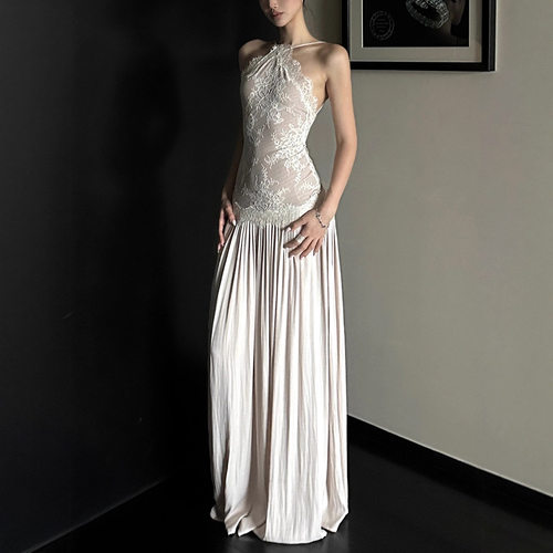 rovente 蕾丝拼接吊带连衣裙女夏气质名媛高级感收腰露背无袖长裙