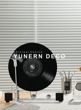 现代轻奢高级感水晶胶片机摆件