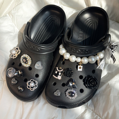 【crocs洞洞鞋鞋花】黑色山茶花