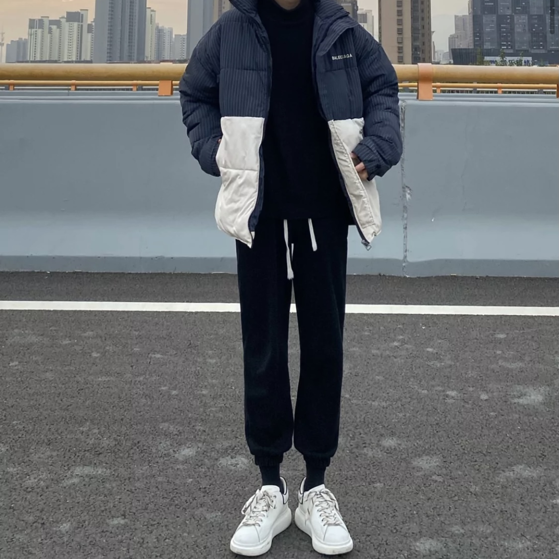 长裤束脚潮流休闲抽绳