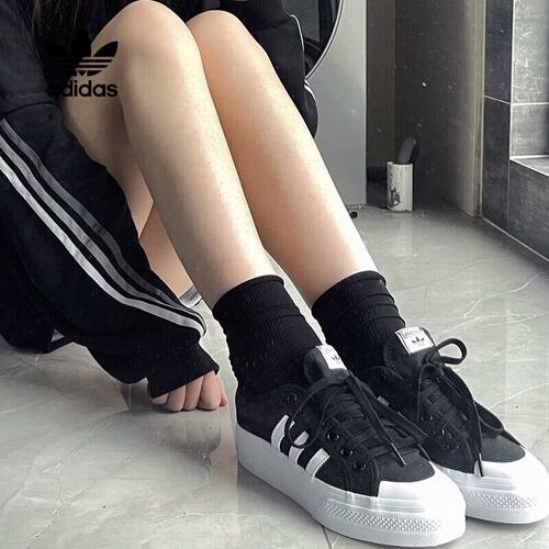 阿迪达斯adidas三叶草休闲鞋女帆布鞋PLATFORM厚底增高板鞋FV5321