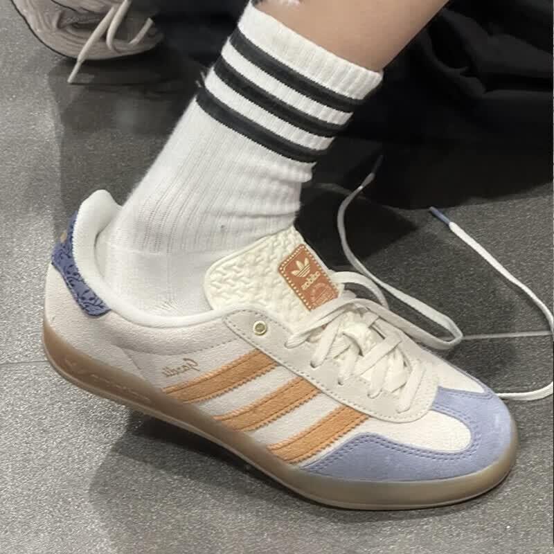 阿迪达斯adidas三叶草德训鞋T头鞋休闲男鞋女鞋Gazelle板鞋JQ0956