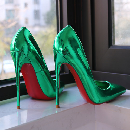 绿色尖头高跟鞋12厘米细跟红底鞋