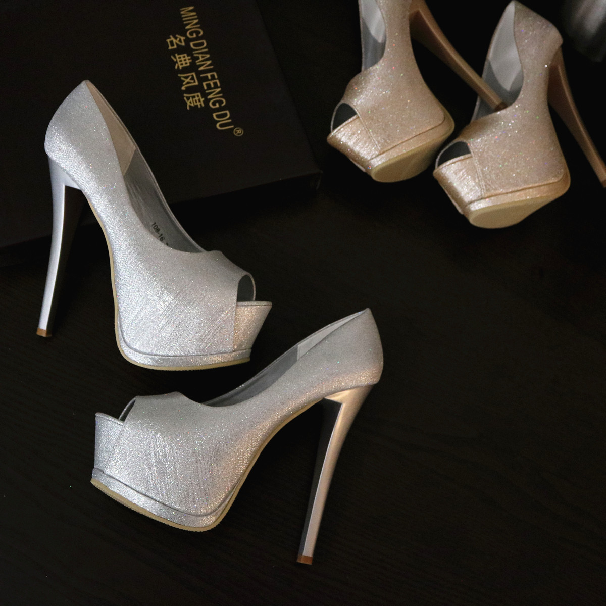 斷碼清倉 金色銀色閃亮粉婚鞋 超高跟魚嘴鞋 厚底淑女結婚紗15cm在類目 女鞋, 低幫鞋中 - 來自Buy2taobao.com提供專業的淘寶代購服務