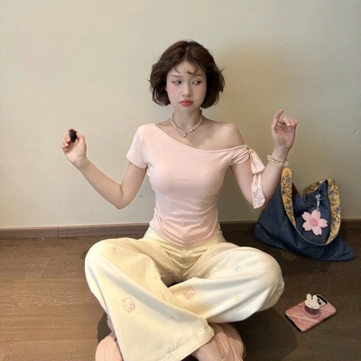 CallmeEar//【喵喵入侵计划】kitty刺绣中高腰牛仔裤女宽松阔腿裤