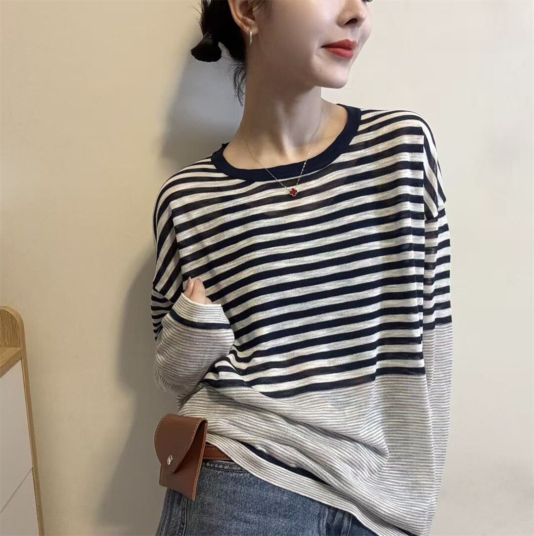 慵懒风撞色条纹圆领长袖针织衫女2026春季新款宽松百搭套头薄毛衣