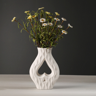 德化白瓷花瓶简约现代个性摆件北欧创意扑克花插桥洞陶瓷花器包邮