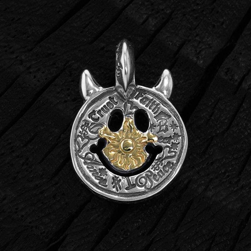 BWL 鎏金太阳涂鸦恶魔角笑脸吊坠C375GR/C