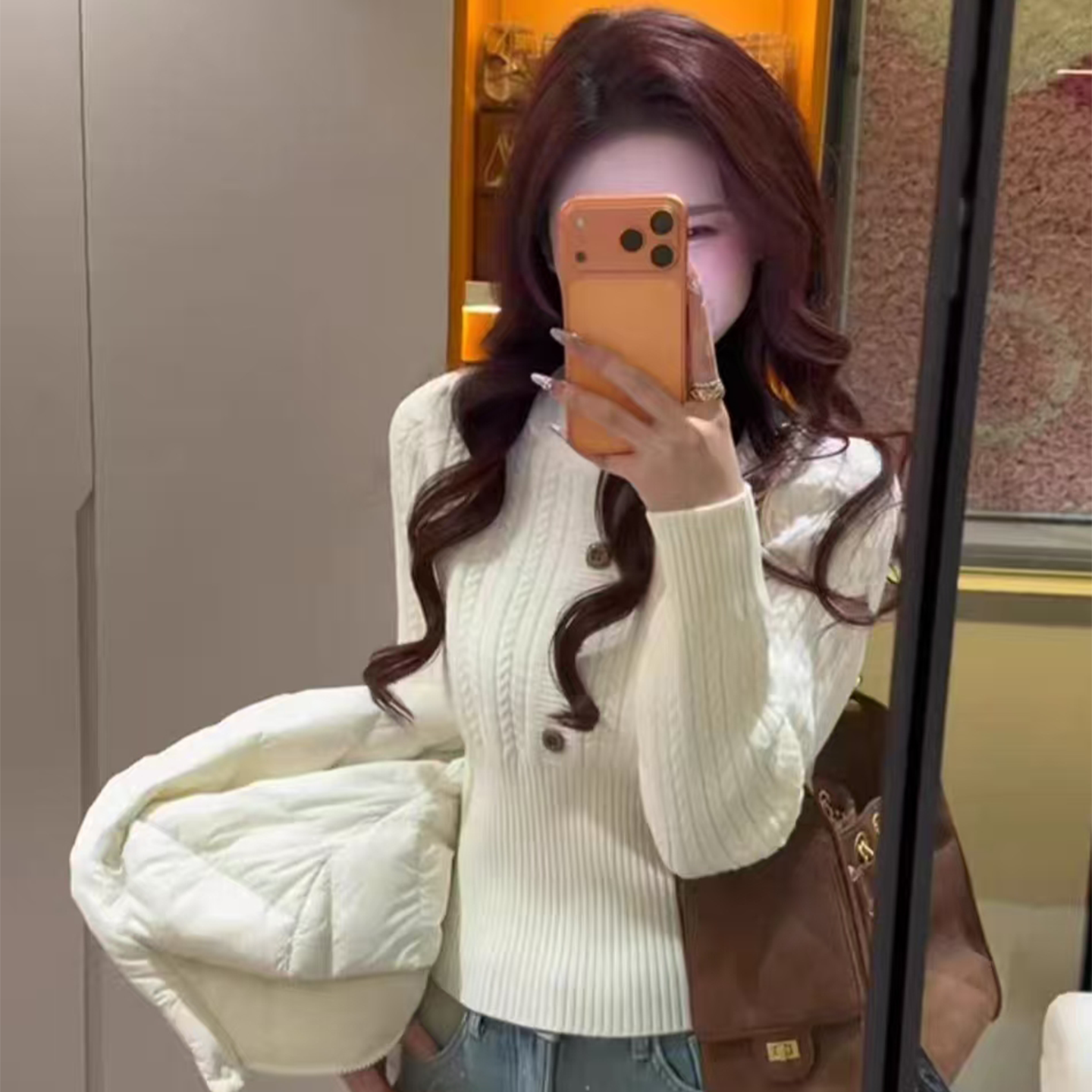 白色圆领麻花半扣套头针织衫女打底衫时尚气质收腰显瘦百搭上衣潮,女装/女士精品,毛针织衫,淘宝优惠券,粉丝福利购,淘宝优惠卷