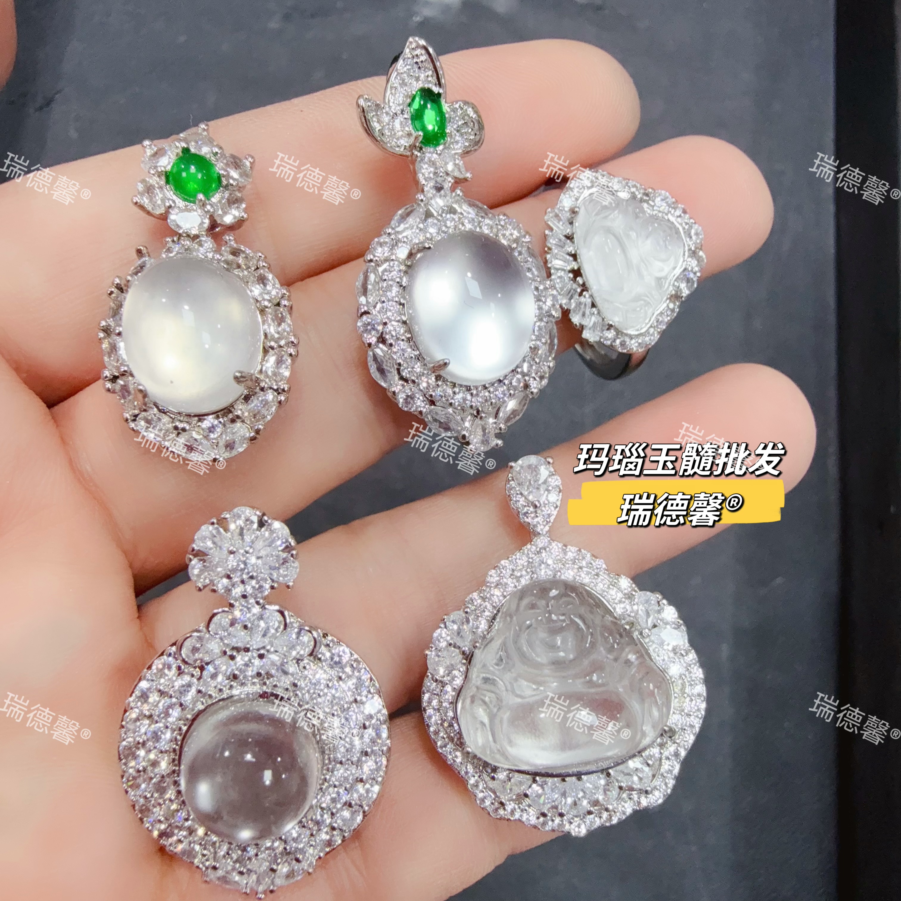 水沫玉佛公吊坠玛瑙玉髓批发