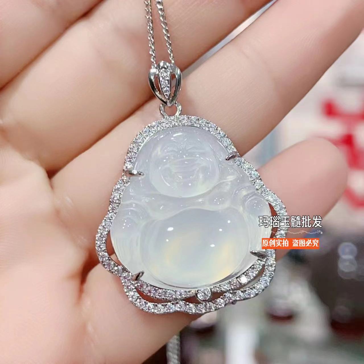 女玉髓冰种佛直播供货