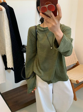 显白复古墨绿色条纹长袖T恤女垂感慵懒韩系圆领打底衫2026春秋
