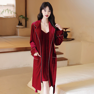 高级感睡衣春秋女款金丝绒性感睡裙带胸垫两件套冬季红色新娘晨袍