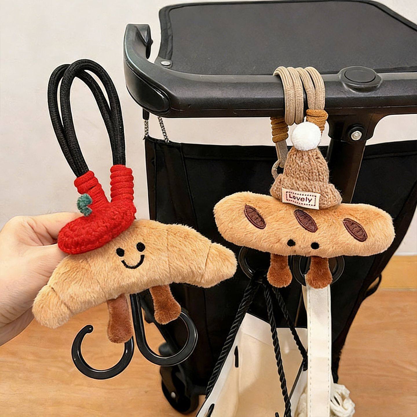 适用于小虎子丸丫婴儿推车双挂钩可爱卡通宝宝手推车多功能挂物钩,汽车用品/电子/清洗/改装,车用挂钩,淘宝优惠券,粉丝福利购,淘宝优惠卷