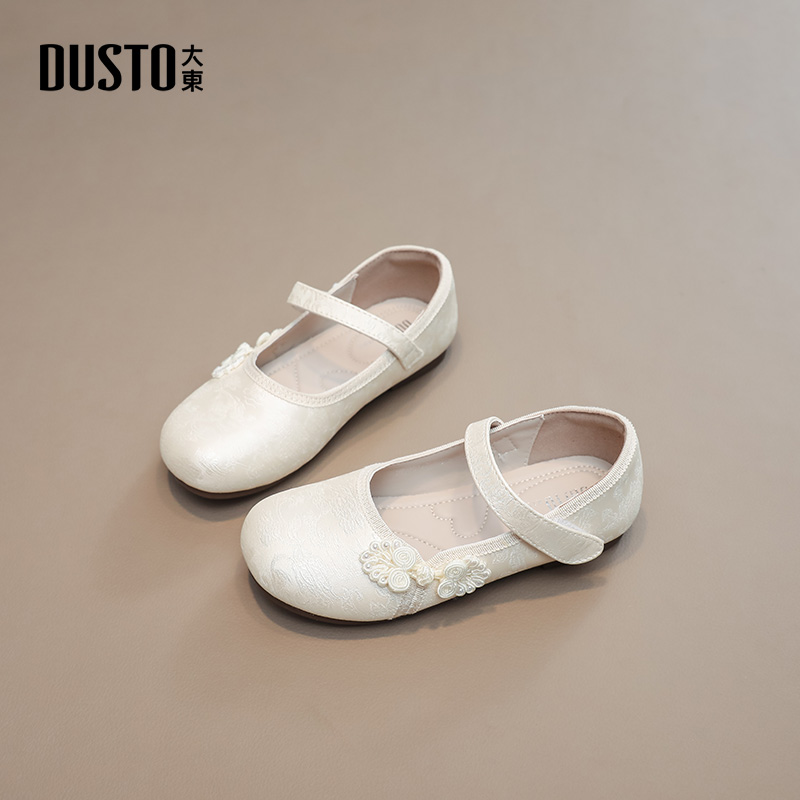 单鞋时尚甜美方跟魔术贴