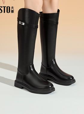 大东长筒靴女鞋2025冬季新款英伦时尚圆头后拉链粗跟骑士靴0146A