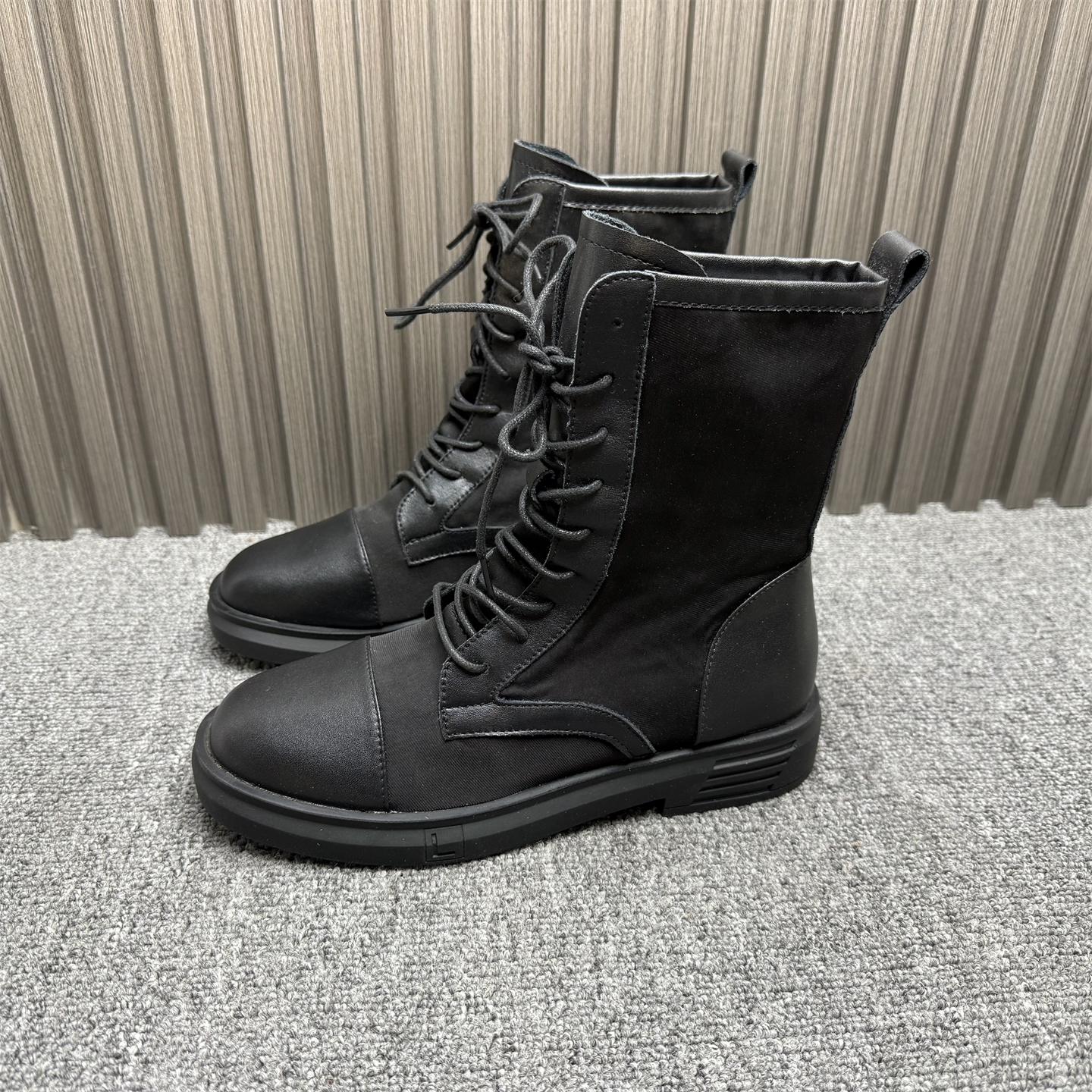 显瘦百搭帅气时尚瘦瘦靴