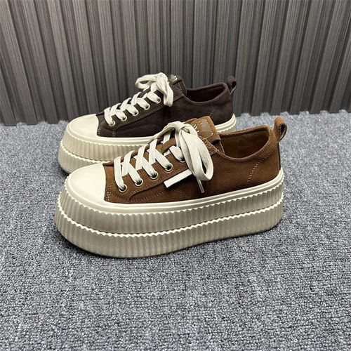 轻便百搭面包韩版磨砂牛皮板鞋