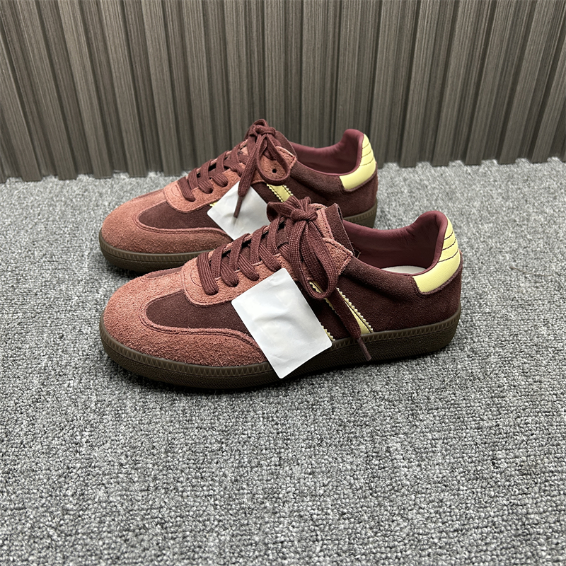 软底拼色潮流学院风百搭板鞋