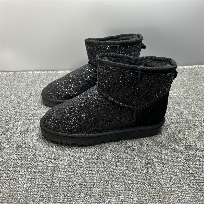 雪地靴冬季短靴亮片真皮保暖