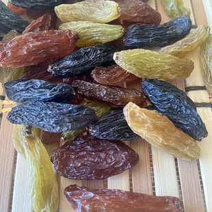 新疆特产葡萄干三色红香妃王天然绿香妃王吐鲁番免洗小孩孕妇零食