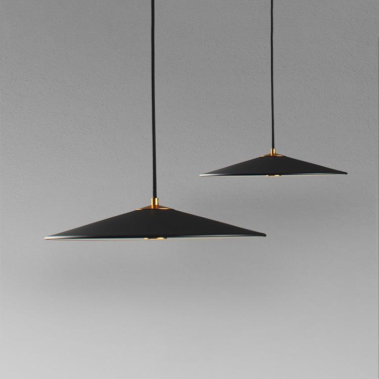 现代简约餐厅吊灯北欧极简店铺商用灯单头饭厅圆形餐桌吧台灯